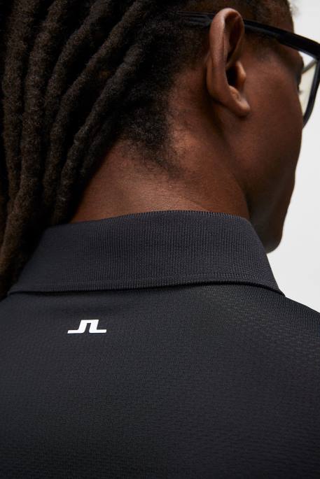 J.Lindeberg siltapoolo miehet musta 4VD054 vaatetus