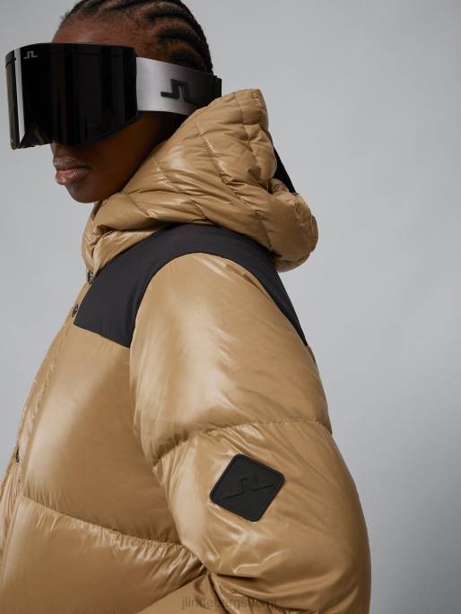 J.Lindeberg aurinkoinen untuvatakki naiset tiikeriruskea 4VD02036 vaatetus