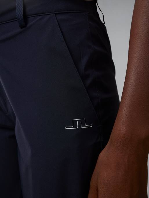 J.Lindeberg evertine sadehousu naiset laivasto 4VD02785 vaatetus