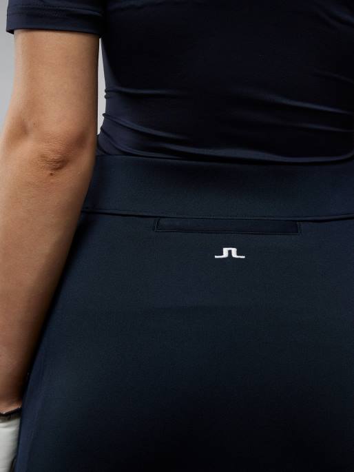 J.Lindeberg amelie hame naiset laivasto 4VD02674 vaatetus